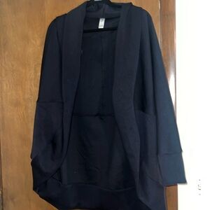 AirEssentials cardigan